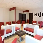 B&B Hotel Trento מלון 3*
