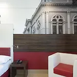 B&B Hotel Trento טרנטו