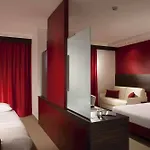 B&B Hotel Trento מלון