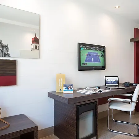 Hotel B&B Hotel Trento 3*