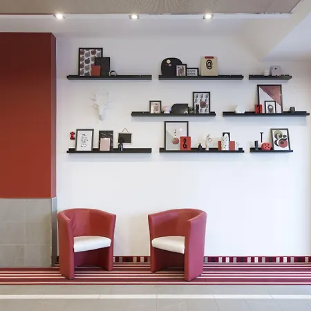 Hotel B&B Hotel Trento Trento