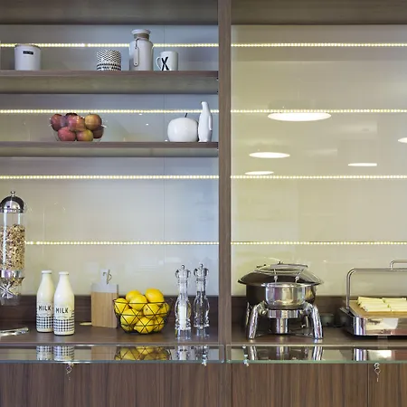 Hotel B&B Hotel Trento Trento