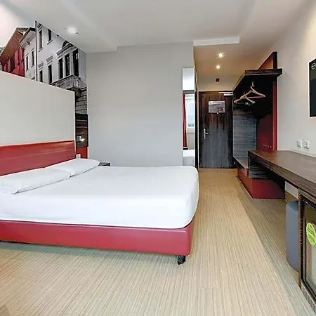 Hotel B&B Hotel Trento Trento