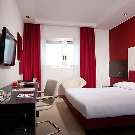 B&B Hotel Trento Hotel 3*