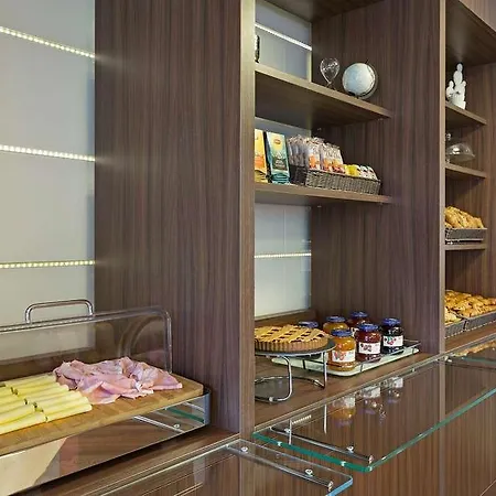 B&B Hotel Trento 3*
