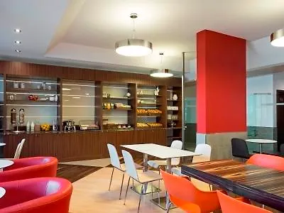B&B Hotel Trento 3* טרנטו
