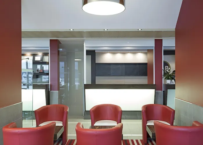 B&B Hotel Trento טרנטו