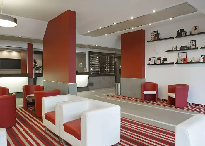 B&B Hotel Trento טרנטו