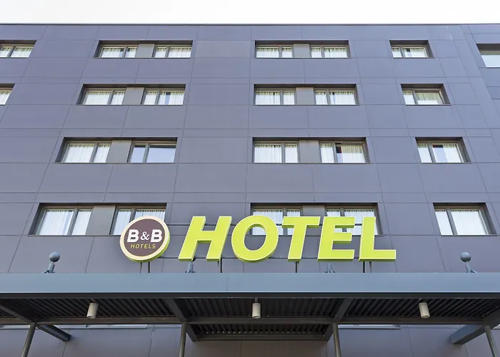 B&B Hotel Trento מלון טרנטו