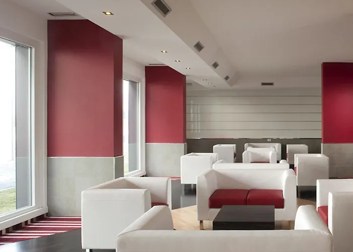 B&B Hotel Trento מלון טרנטו