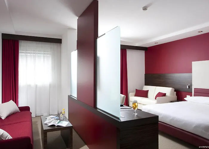 מלון B&B Hotel Trento 3*