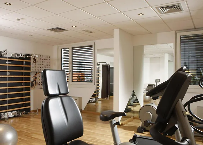 B&B Hotel Trento מלון 3*