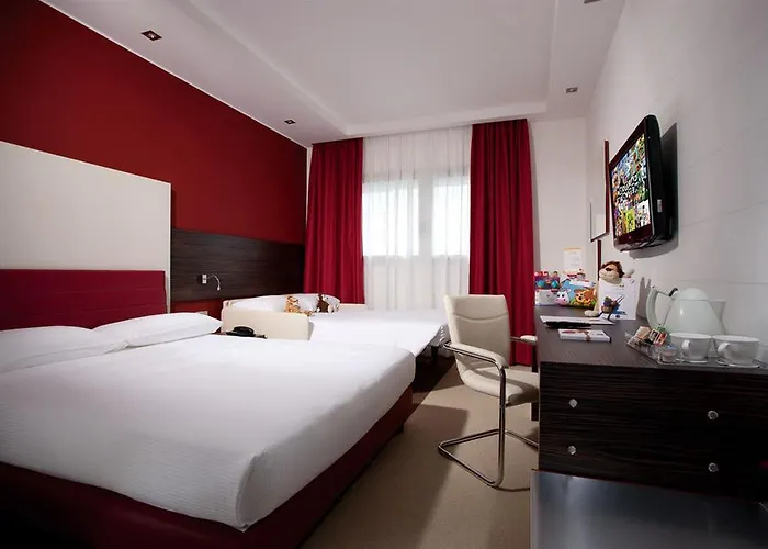 מלון B&B Hotel Trento